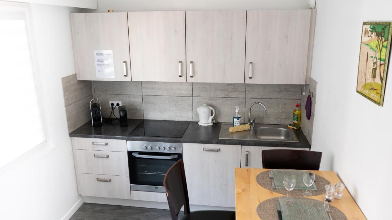 Mama With Aircon Including Parking 2 Cars Apartment Colmar Luaran gambar