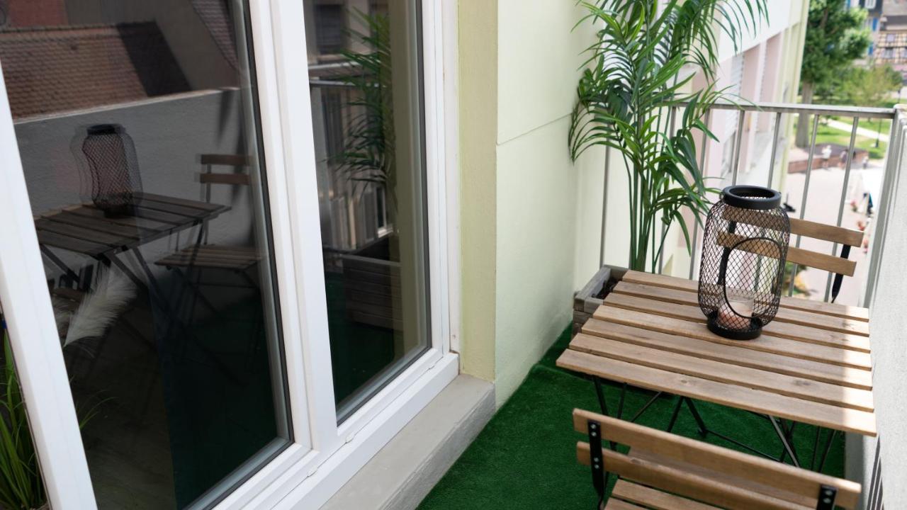 Mama With Aircon Including Parking 2 Cars Apartment Colmar Luaran gambar